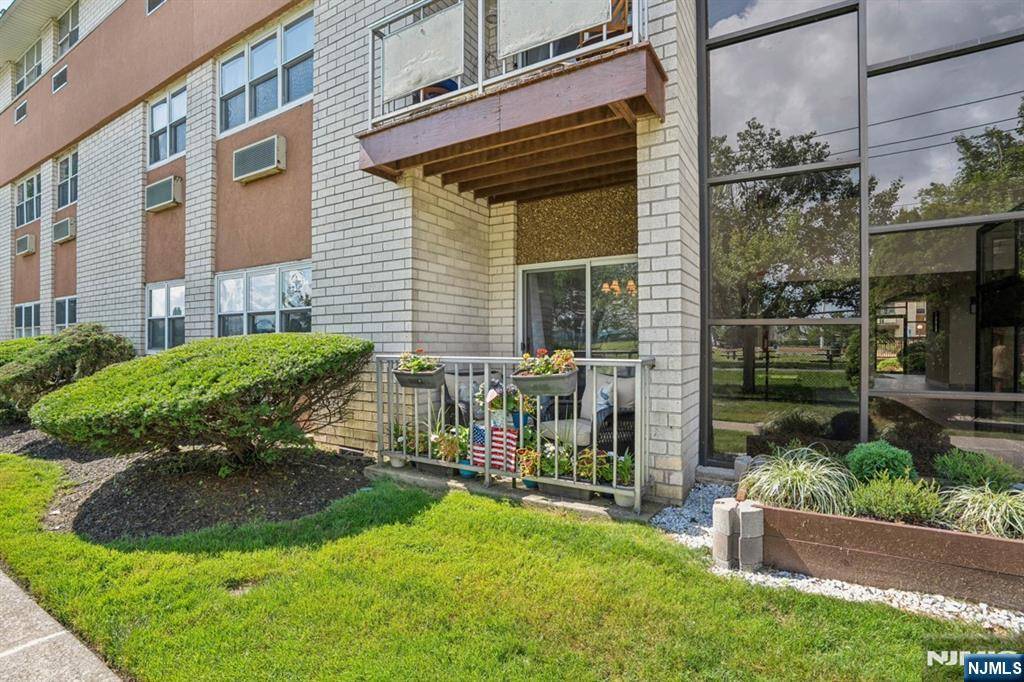 1111 River RD #G10, Edgewater, NJ 07020