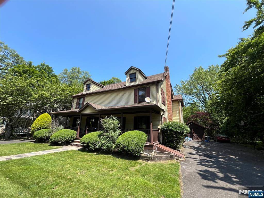 15 Cottage PL ##15, Allendale, NJ 07401