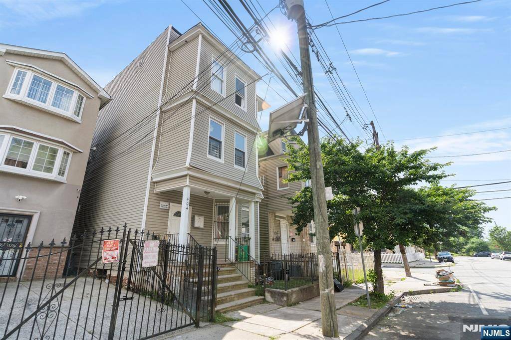 Newark, NJ 07103,404 13th AVE