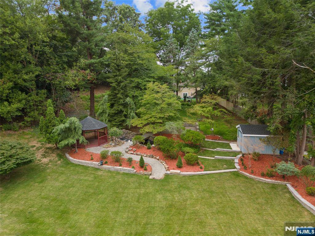 Norwood, NJ 07648,291 Tappan RD