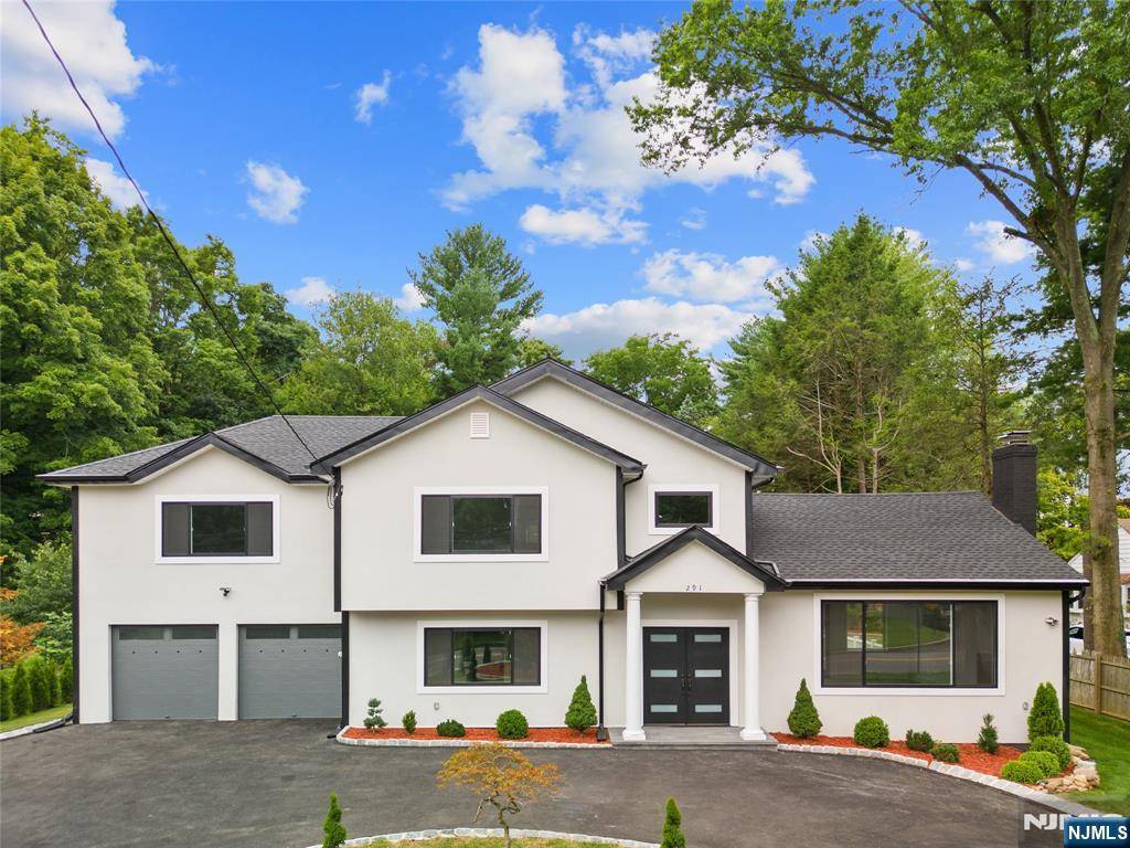291 Tappan RD, Norwood, NJ 07648