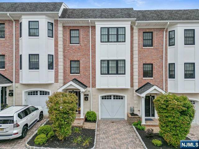 4 Central AVE #D, Caldwell, NJ 07006