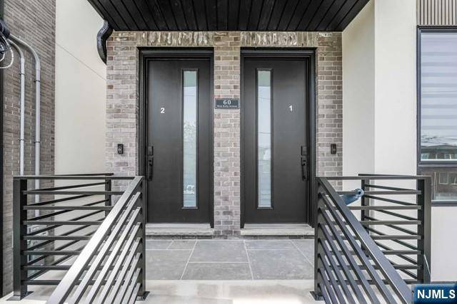 Palisades Park, NJ 07650,60 W Ruby AVE #2FL