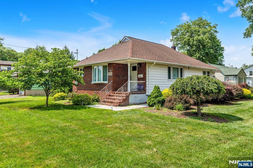 321 Henley AVE, New Milford, NJ 07646
