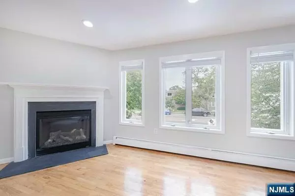 Ridgefield, NJ 07657,702 Bergen BLVD #1