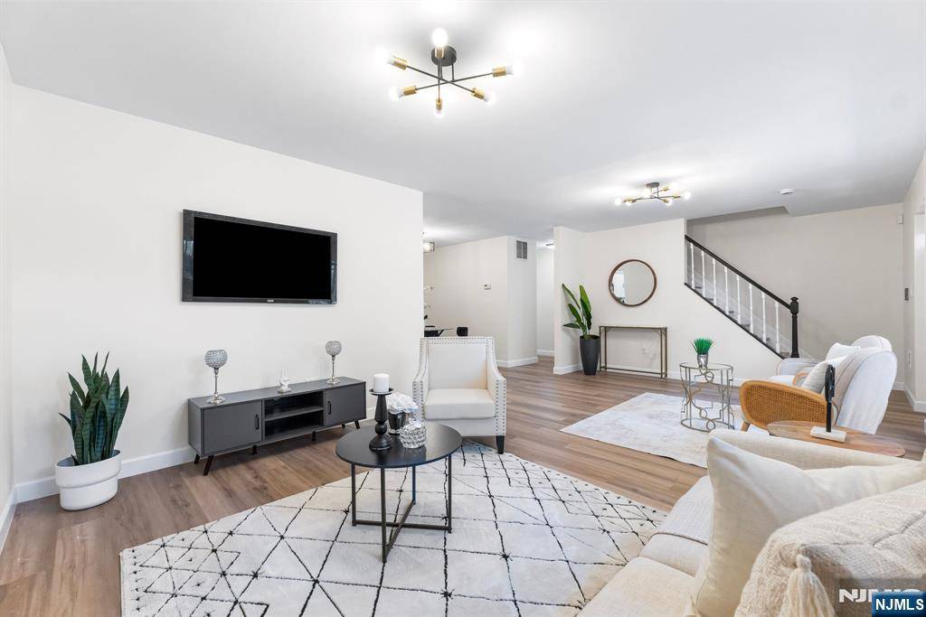 54 South Orange AVE #54, Newark, NJ 07103