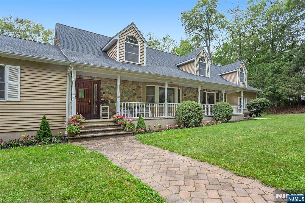 Ringwood, NJ 07456,103 Burnt Meadow RD