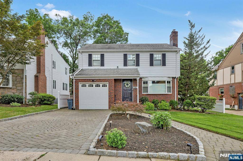 260 Lasalle AVE, Hasbrouck Heights, NJ 07604