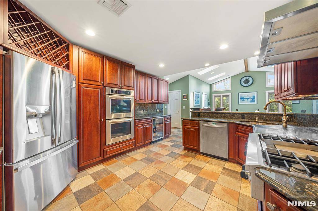 Northvale, NJ 07647,204 Franklin ST