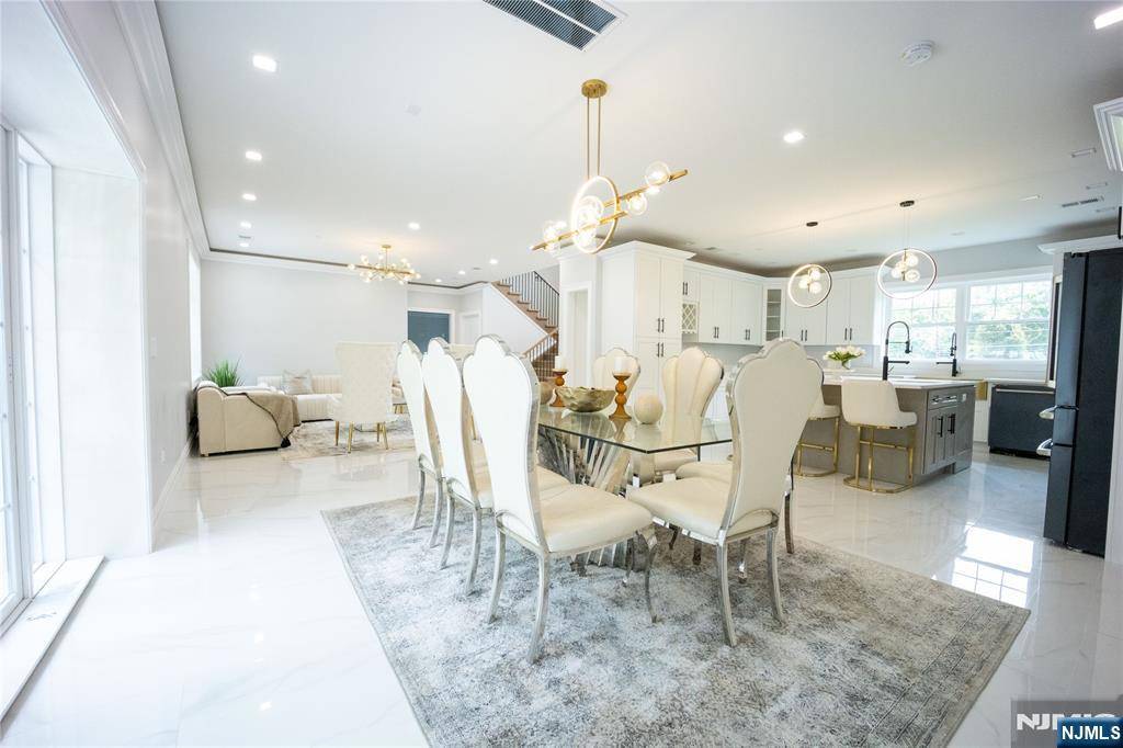 North Haledon, NJ 07508,37 Overlook AVE