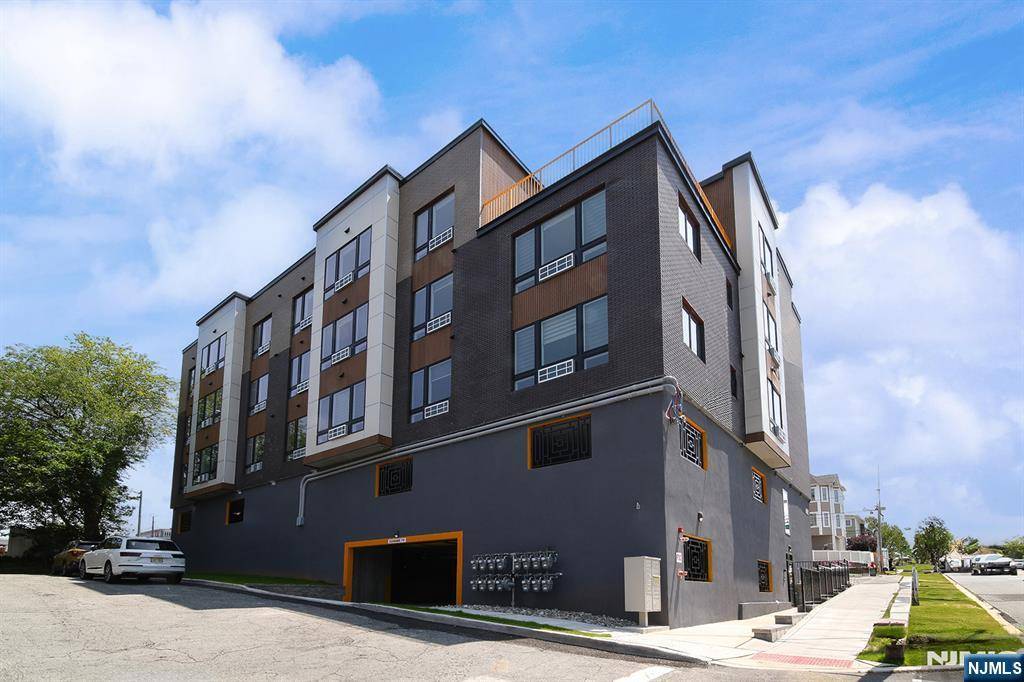 401 E Central BLVD #3A, Palisades Park, NJ 07650