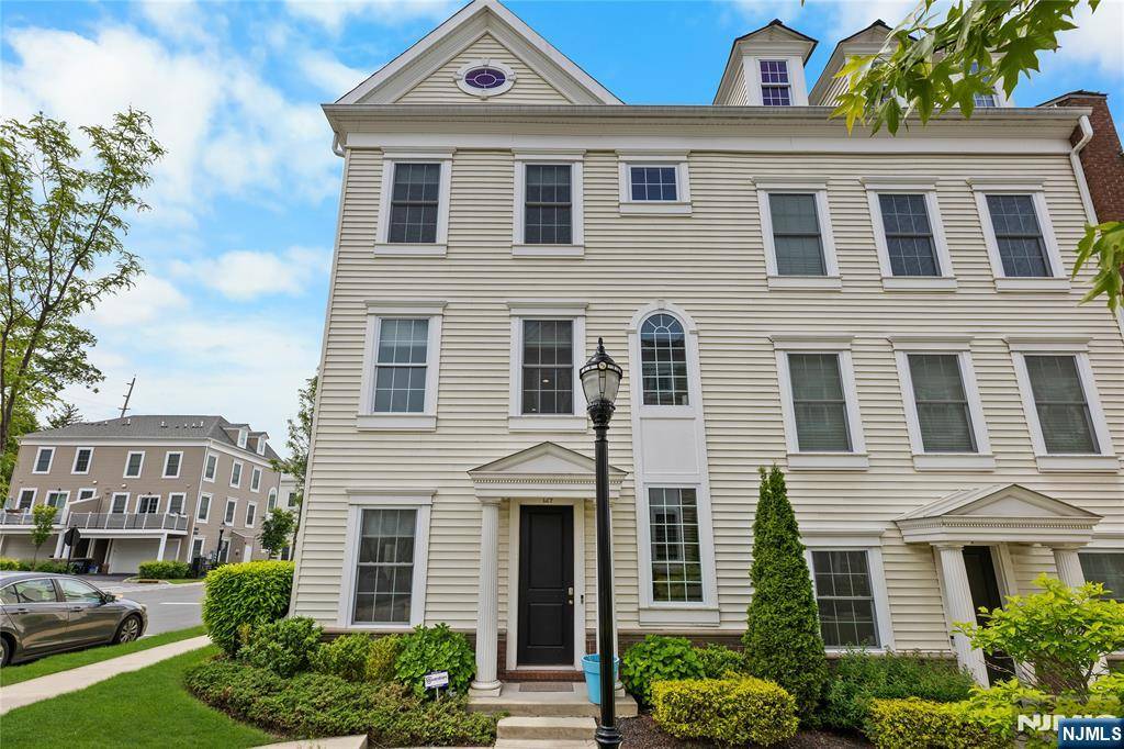 Wood Ridge, NJ 07075,129 Roosevelt DR