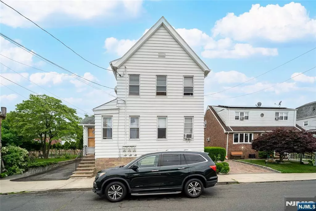 North Arlington, NJ 07031,53 Crystal ST