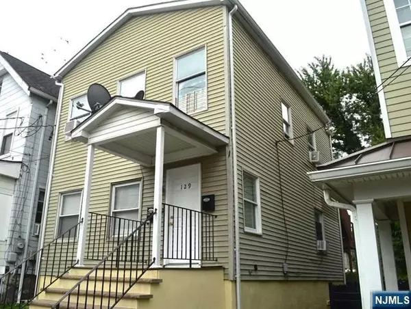 Orange, NJ 07050,129 Central PL