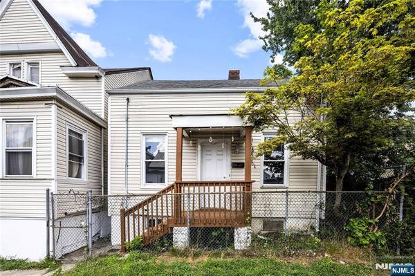 73 N 6th ST, Paterson, NJ 07522