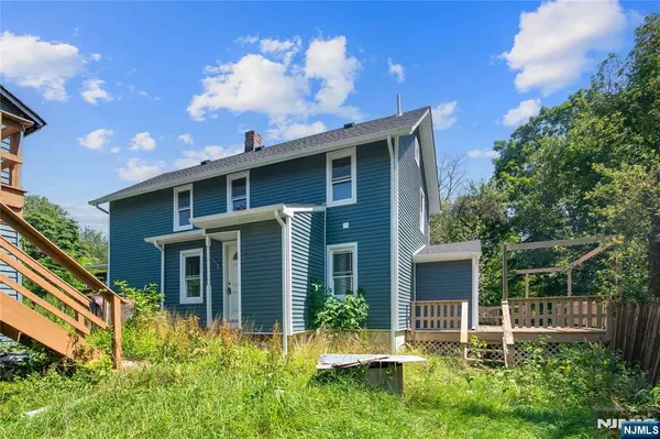 West Milford, NJ 07480,577 Macopin RD