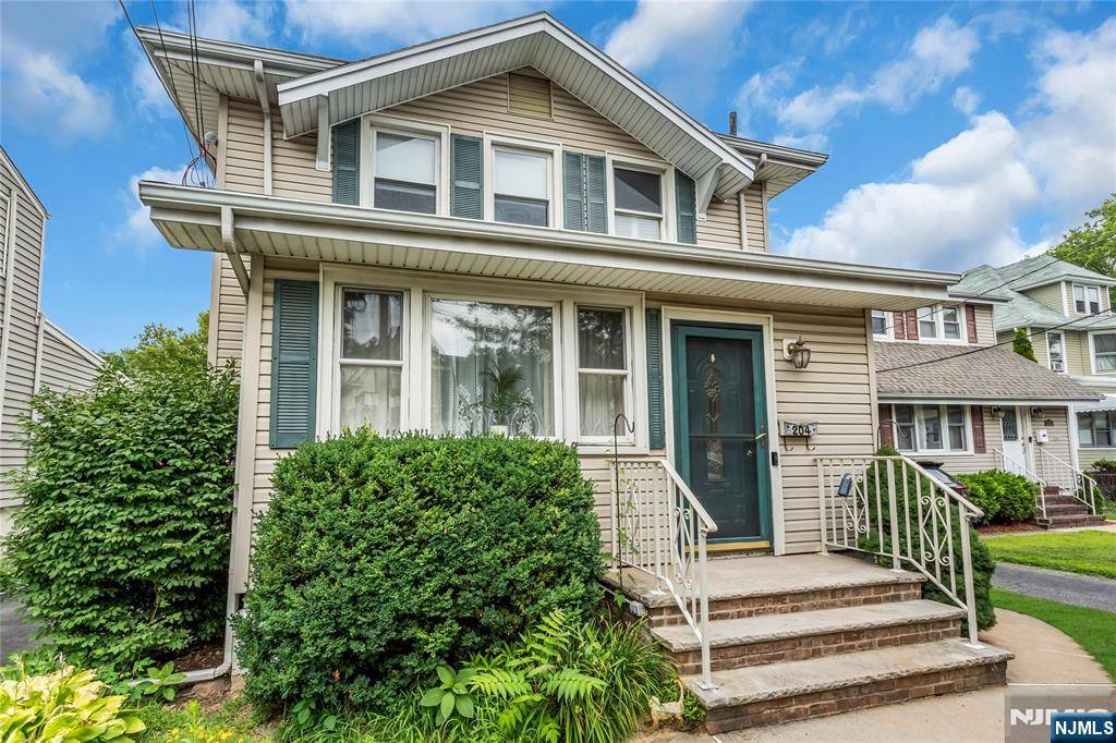 204 Bogert ST, Bogota, NJ 07603