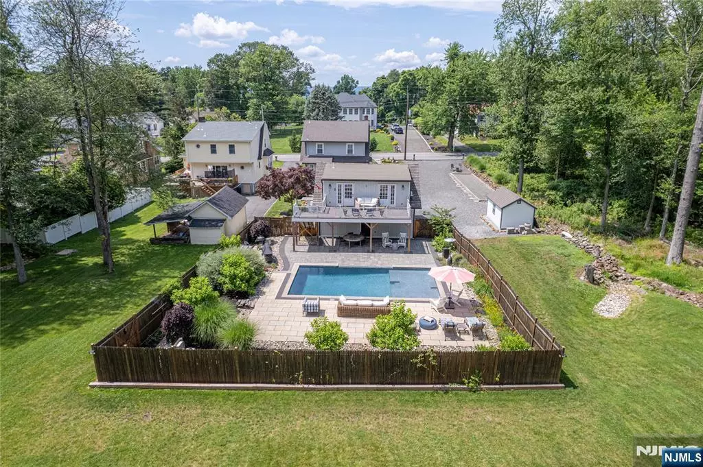 North Caldwell, NJ 07006,30 Grandview AVE