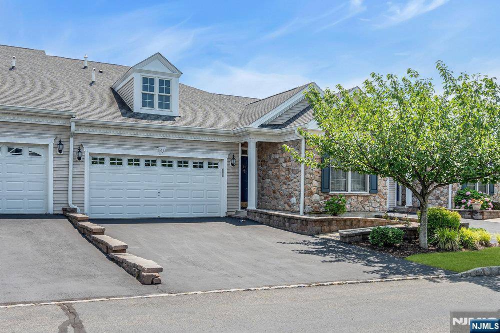 Clifton, NJ 07013,53 Cobble ST #K061