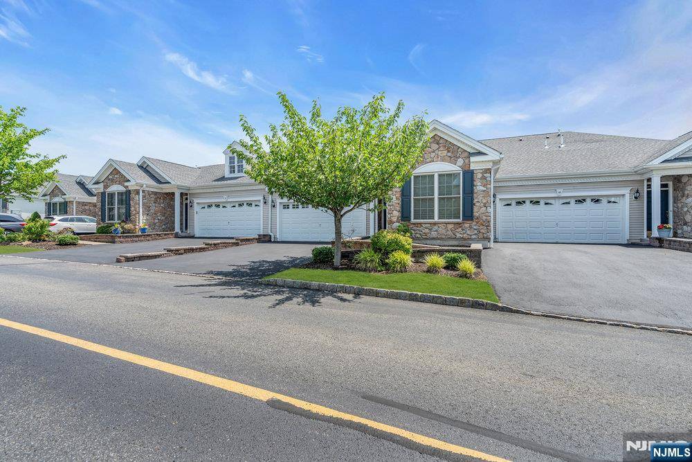 Clifton, NJ 07013,53 Cobble ST #K061