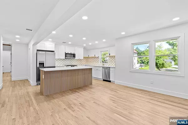 New Milford, NJ 07646,151 Pine AVE