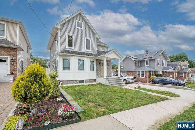 Hasbrouck Heights, NJ 07604,226 Walter AVE #2
