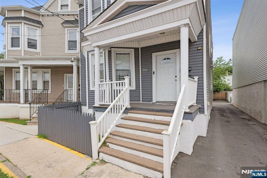750 17th ST, Newark, NJ 07103