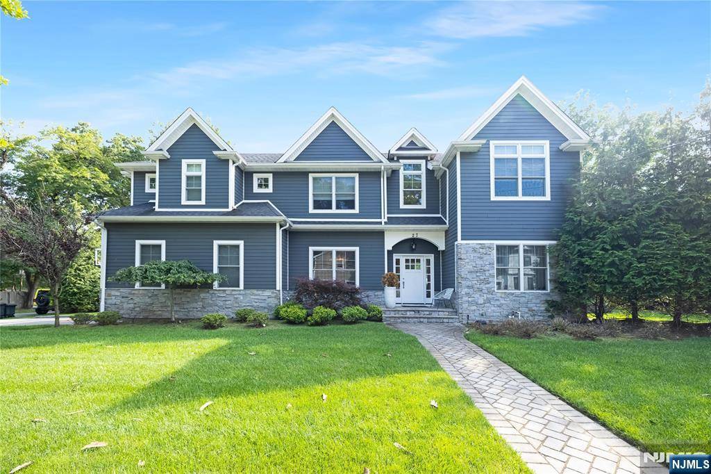 27 Central AVE, Demarest, NJ 07627