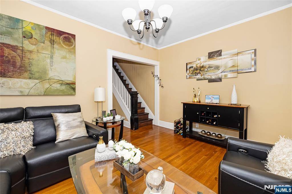 Lyndhurst, NJ 07071,418 Stuyvesant AVE