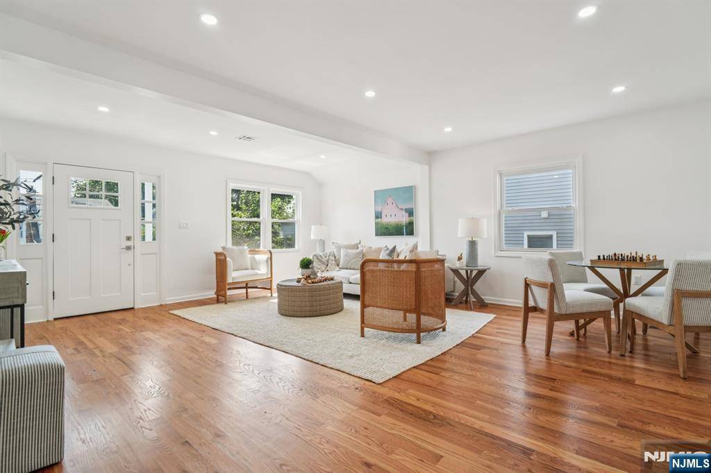 West Orange, NJ 07052,45 Valley WAY