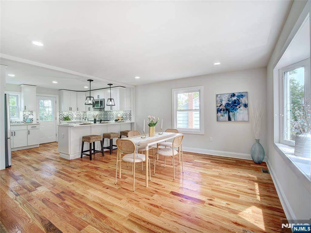 West Orange, NJ 07052,5 Terrace