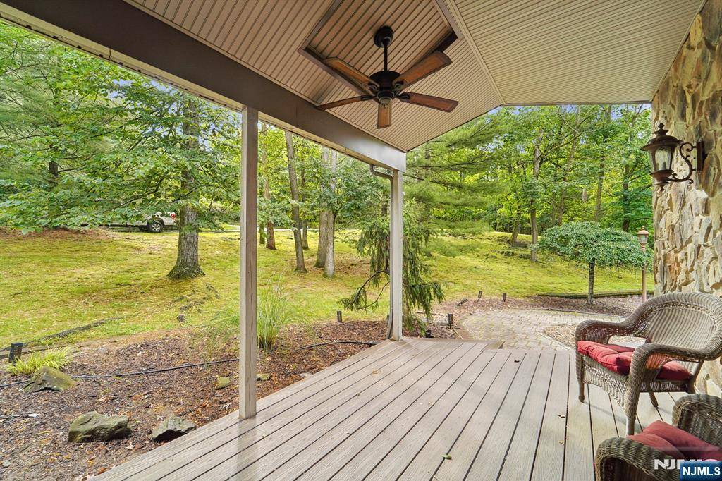 Wayne, NJ 07470,60 Toms Lake RD