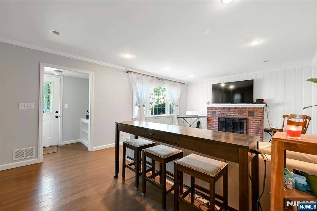 Oradell, NJ 07649,205 Elizabeth