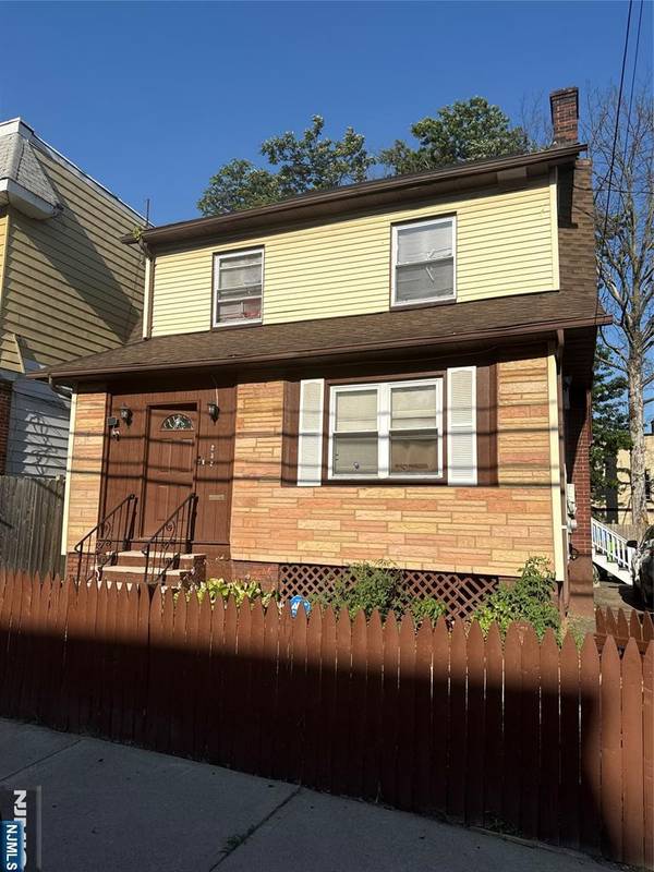 234 Alexander ST, Newark, NJ 07106