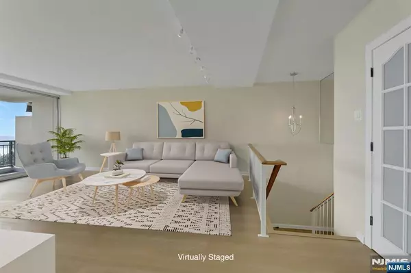 Fort Lee, NJ 07024,2 Horizon RD ##627