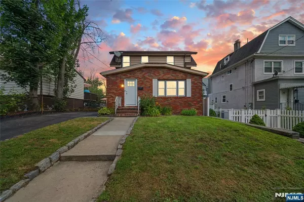Bloomfield, NJ 07003,67 Willet ST