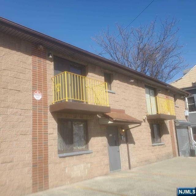 217-221 Park AVE, Paterson, NJ 07501
