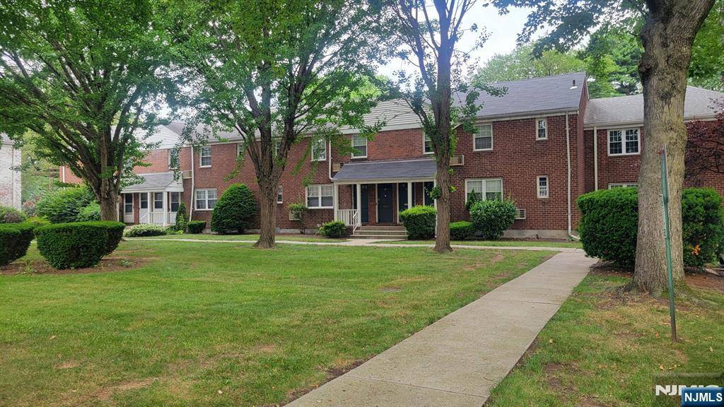 57 Clark CT #57, Rutherford, NJ 07070