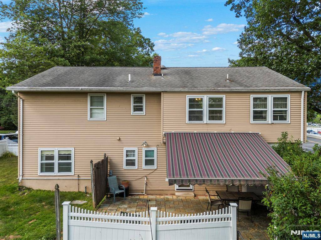 Westwood, NJ 07675,189 Woodland AVE