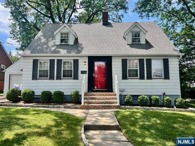 510 Ridgefield TER, Ridgefield, NJ 07657
