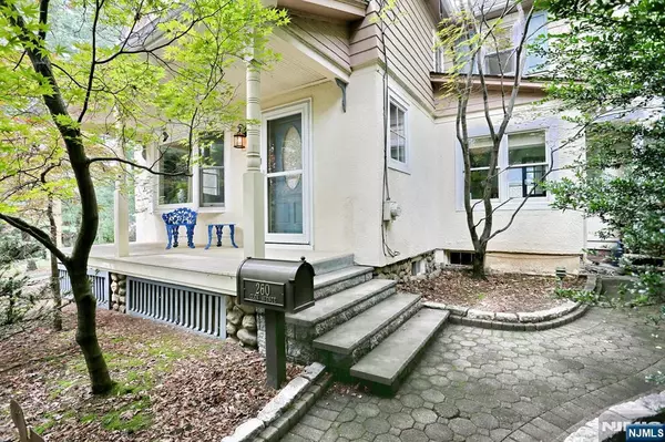 260 Glen AVE, Midland Park, NJ 07432