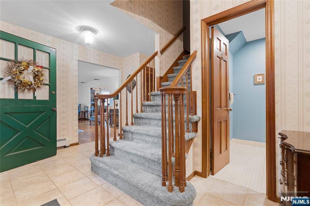 Hillsdale, NJ 07642,191 Wierimus LN