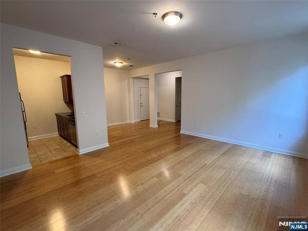 2022 Central RD #104, Fort Lee, NJ 07024