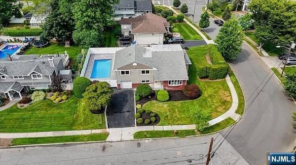 714 Village RD, Oradell, NJ 07649