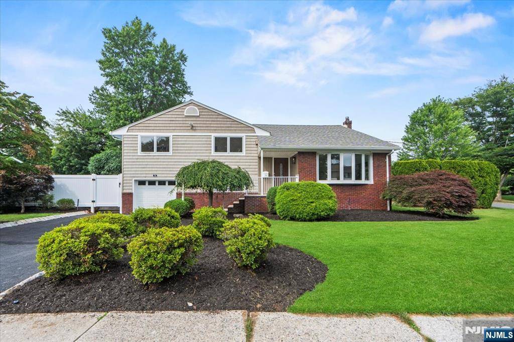 Oradell, NJ 07649,714 Village RD