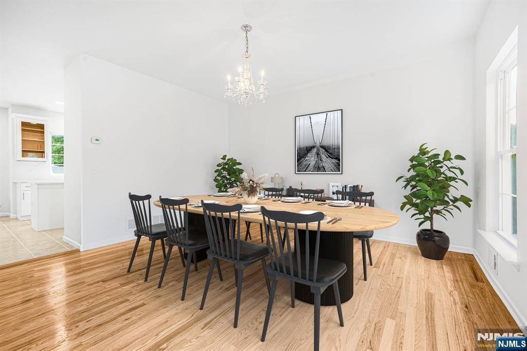 Par-troy Hills Twp., NJ 07054,2 Eileen CT