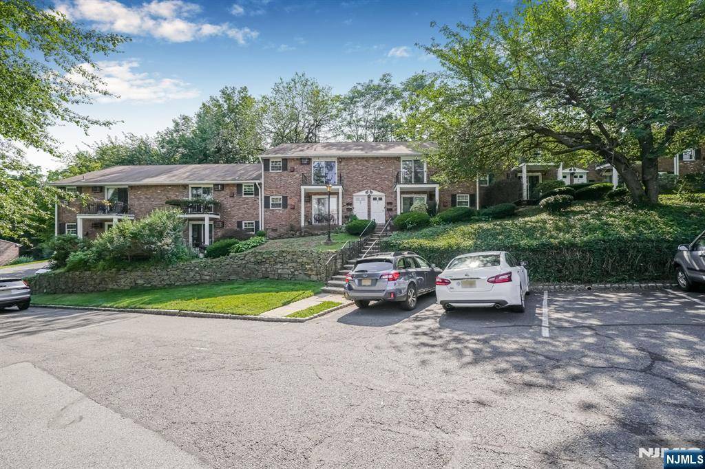 320 South ST #18H, Morristown Town, NJ 07960