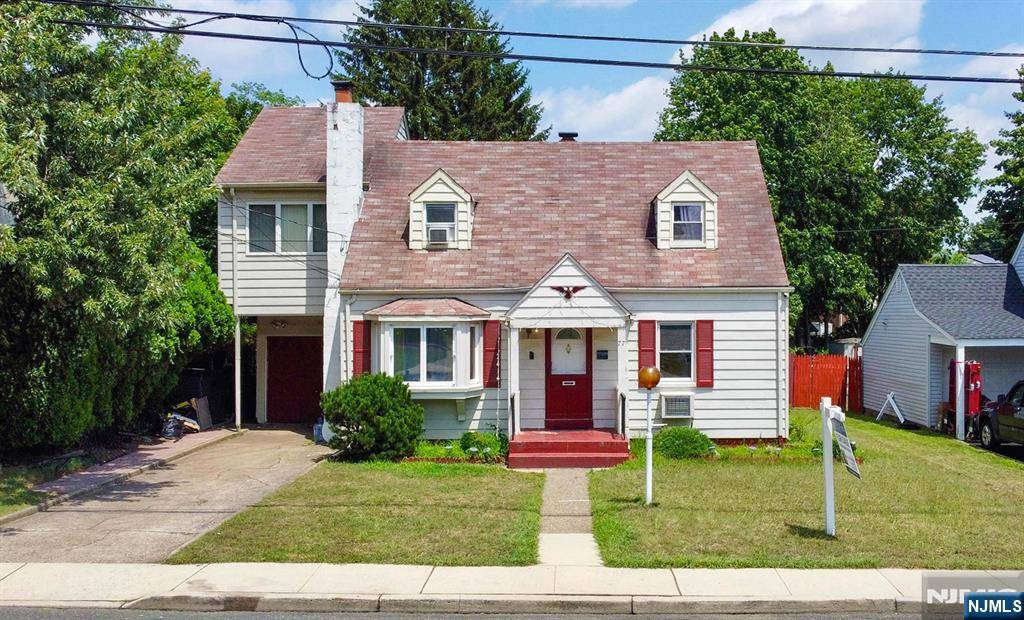 77 Oxford ST, Haledon, NJ 07508
