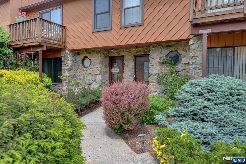 11H Brookside HTS, Wanaque, NJ 07465
