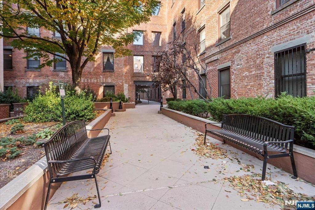 187 Wayne ST #311C, Jersey City, NJ 07302